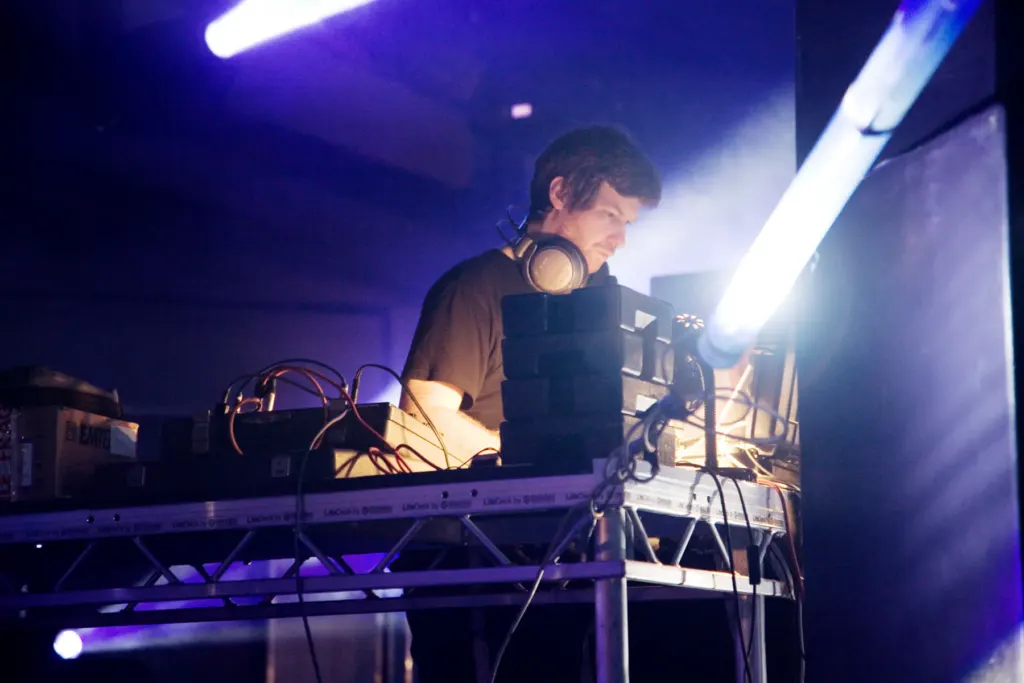 Bloc Weekend 2009 — documentary, event and music photograph in Minehead, Somerset, UK, frame 61 of 114.